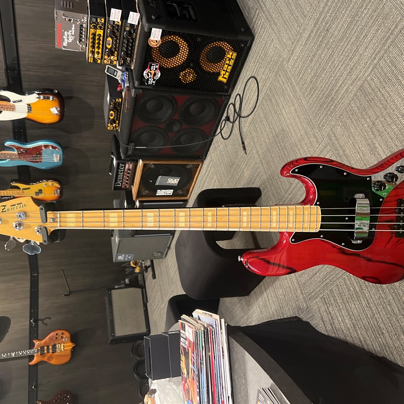 ATELIER Z Vintage 704 Custom (Red)の画像